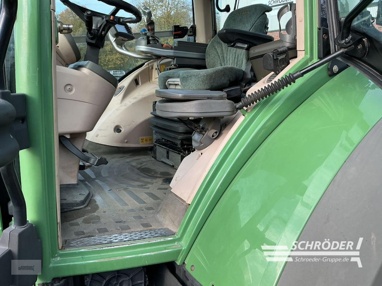 Traktor des Typs Fendt 933 VARIO | NUR 6057 STUNDEN !!, Gebrauchtmaschine in Penzlin (Bild 16)